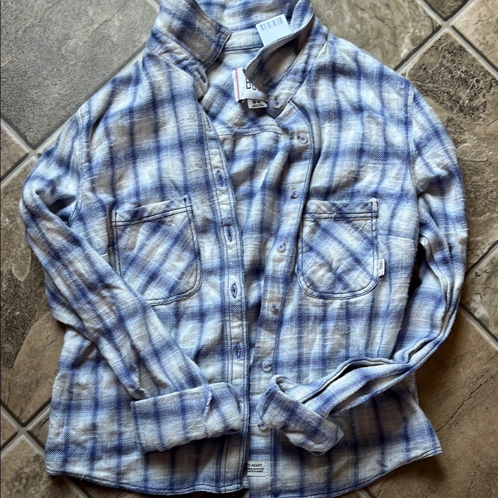 Blue and White Urban Outfitters Cropped Plaid Button-Up Shirt